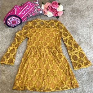 Cute boho chic dress with flounce sleeve